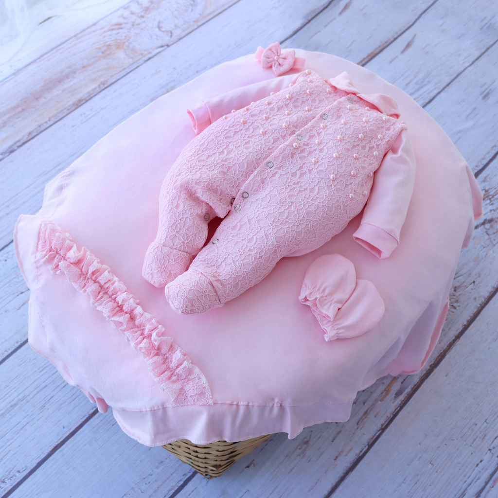 Saída Maternidade de Menina Vermelha Pérolas Luxo – 4 Pçs
